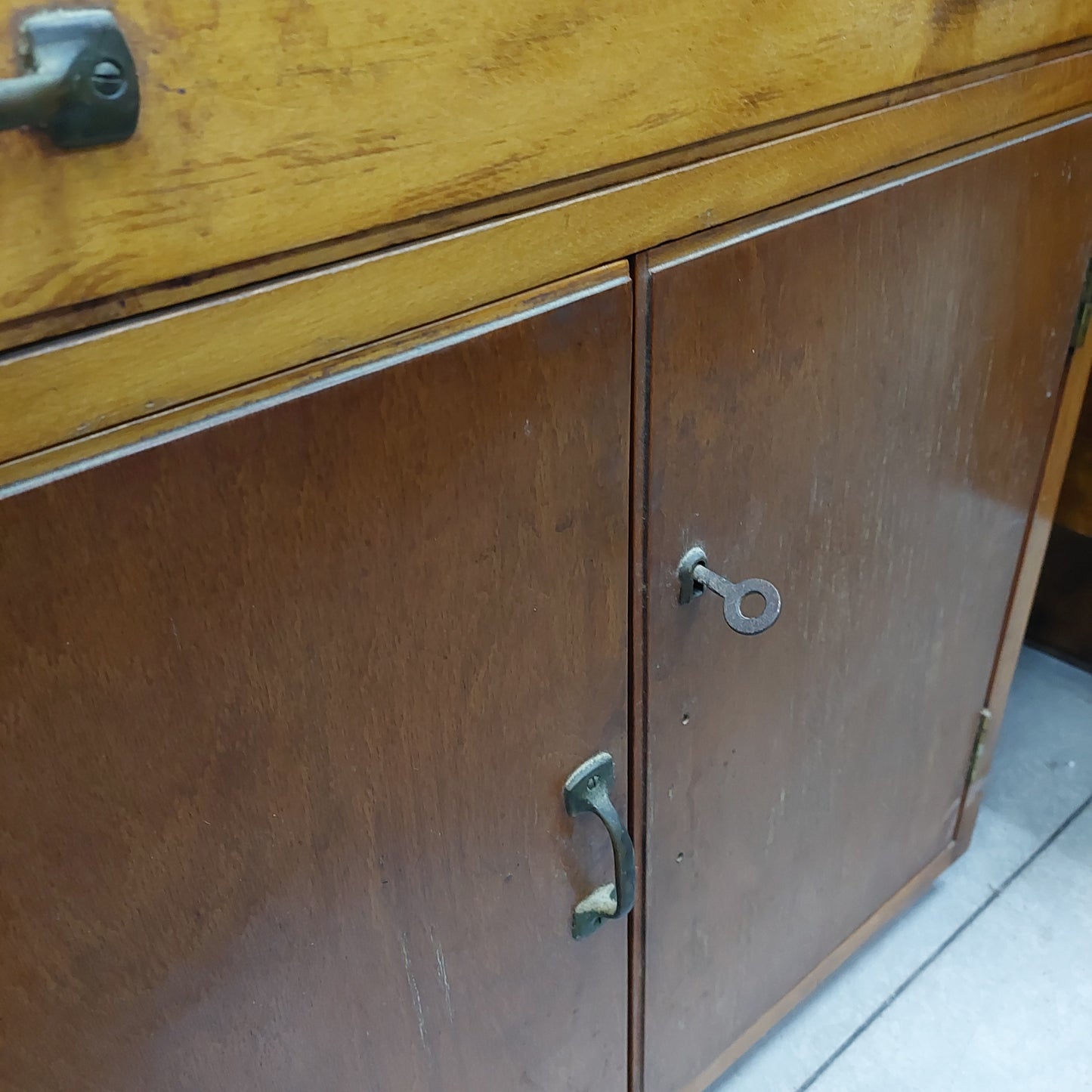 Vetrina Legno 4/a 1/c Anni 60 Cm68x40x210h