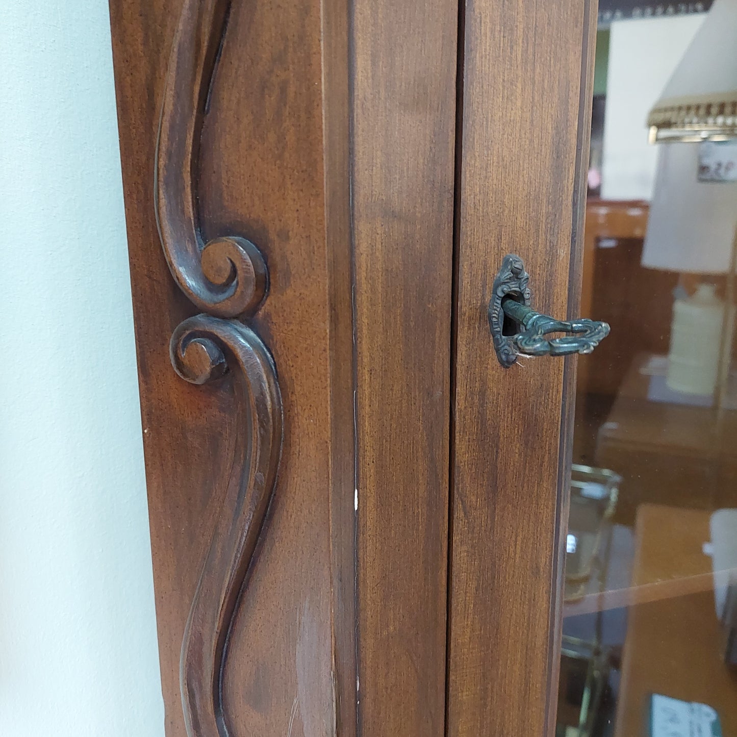 Angoliera Legno 2 Sportelli Cm 59x59x206h