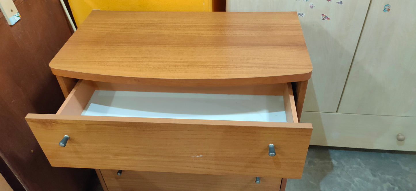 Cassettiera * 4/cassetti Cm74x40x89h