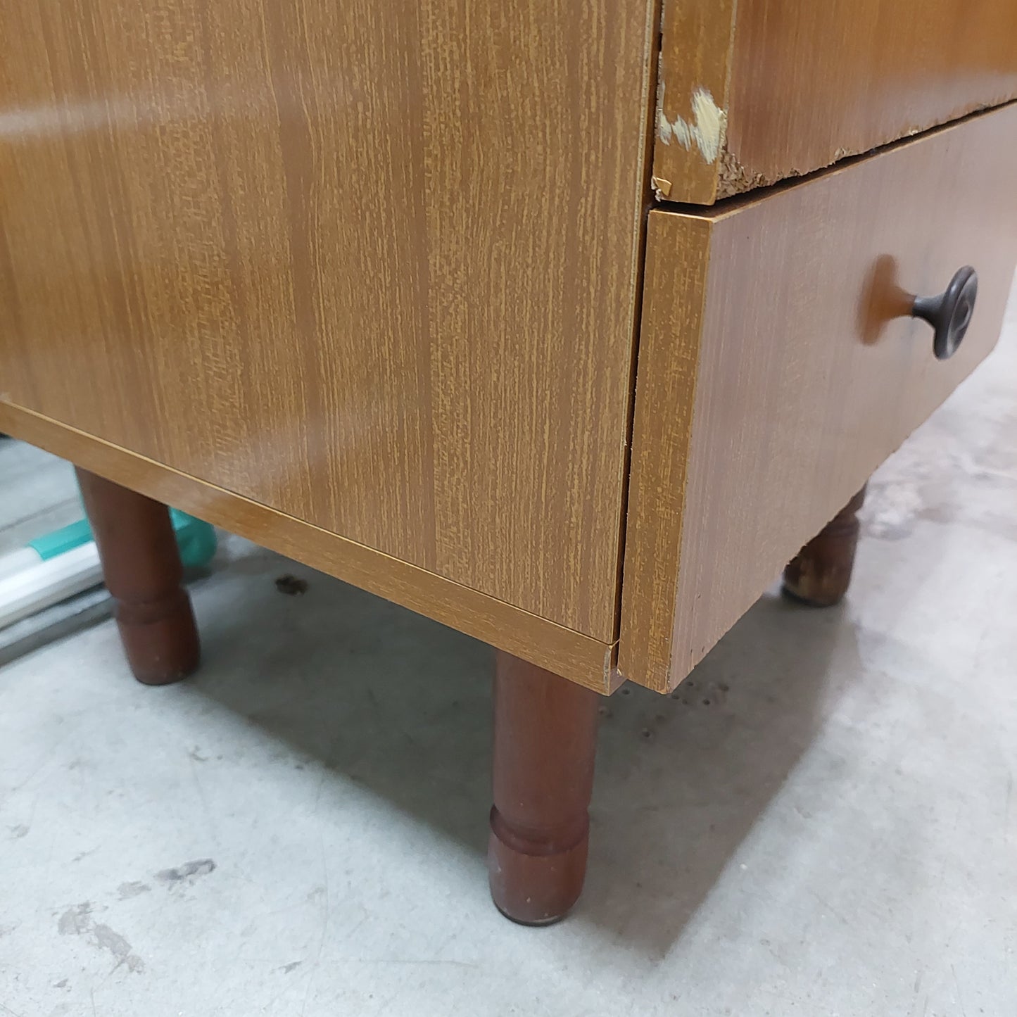 Cassettiera* Formica 5/c Cm38x38x83h