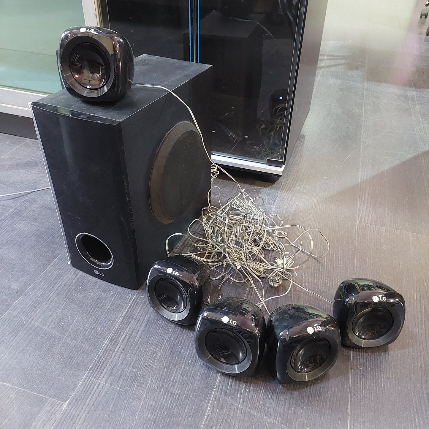 Lg Hb405su Home Theater System