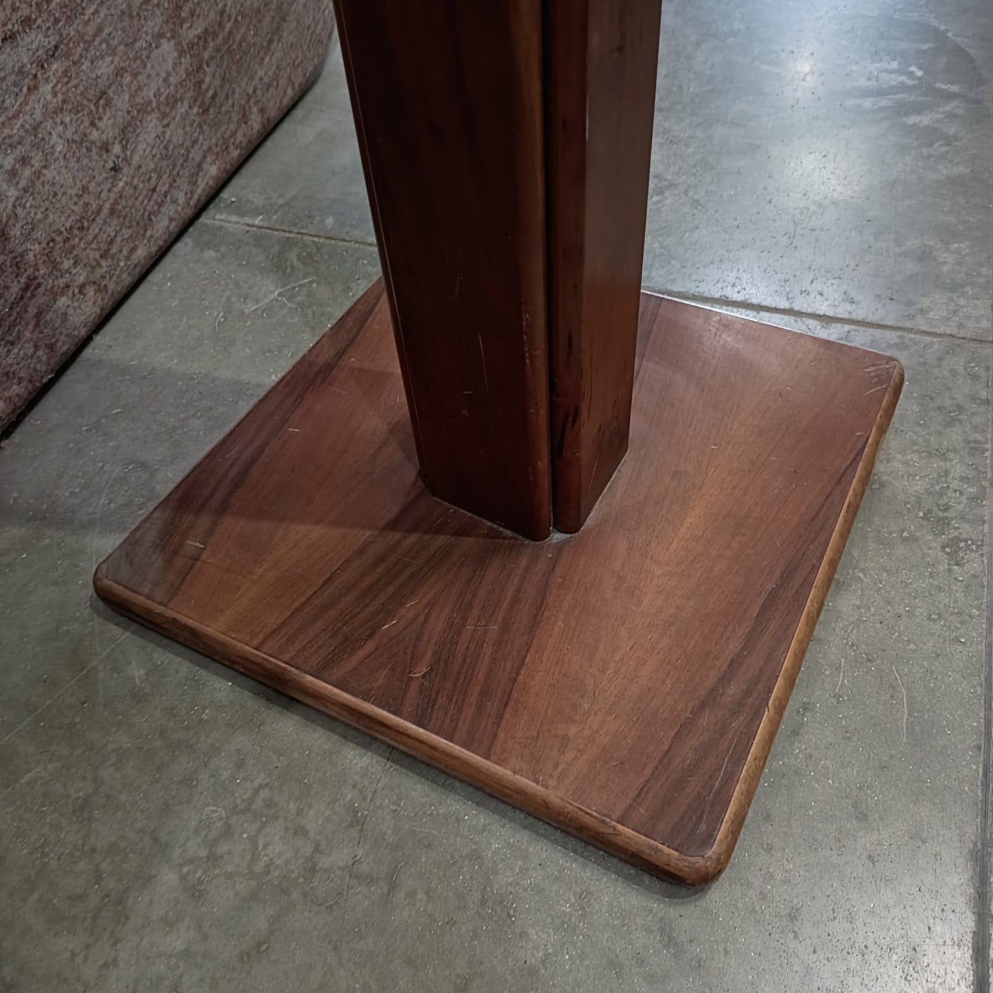 Piantana Appendiabiti Legno 4 Ganci Cm42x42x174h