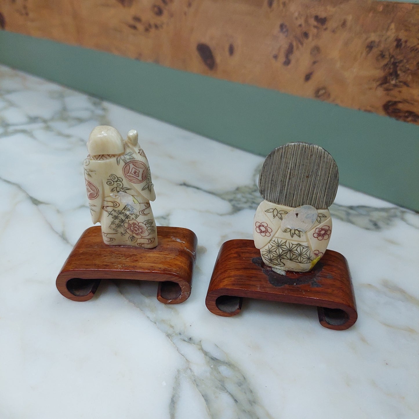Coppia Statuine In Osso Saggi Protettori Giapponesi
