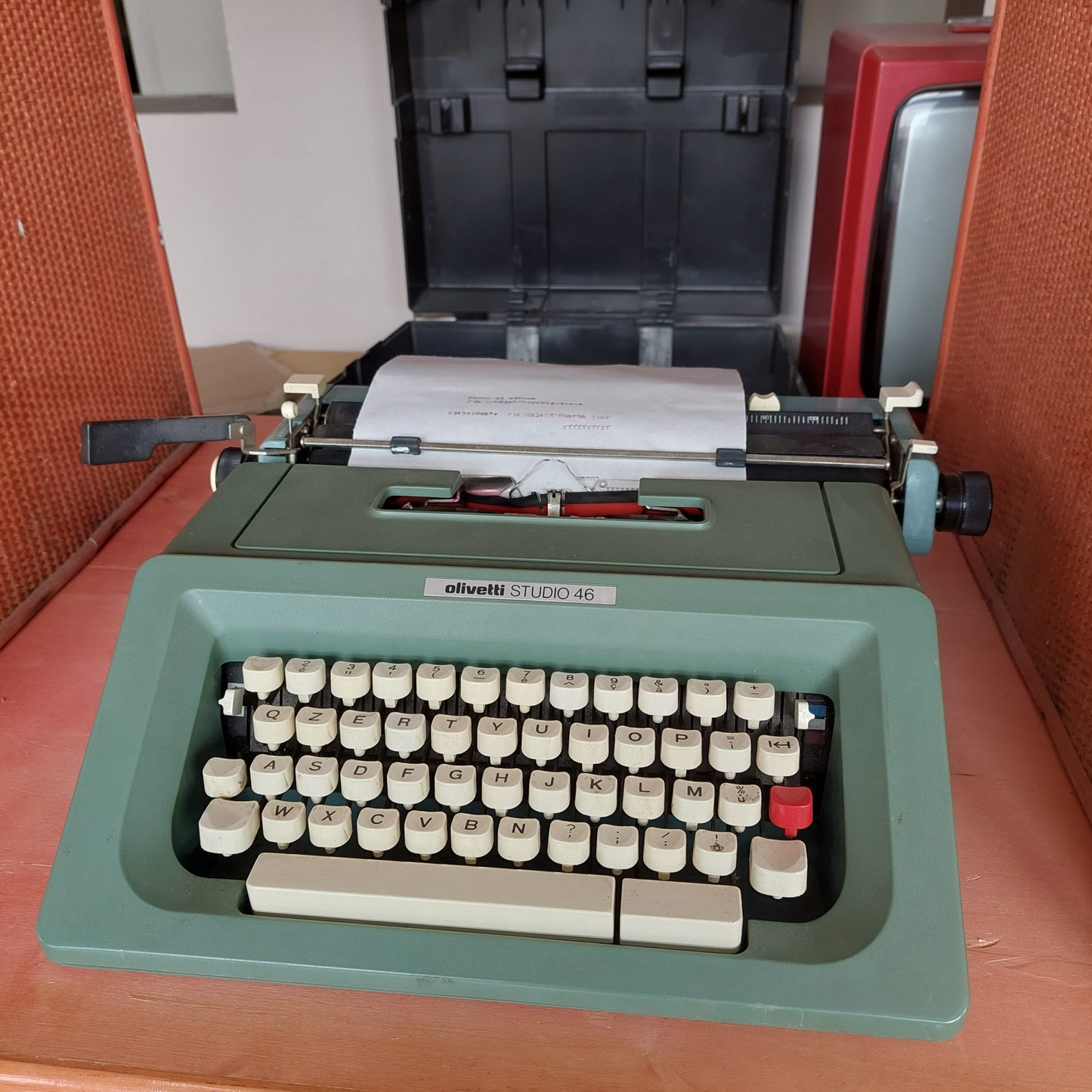 Macchina Da Scrivere Olivetti Studio 46