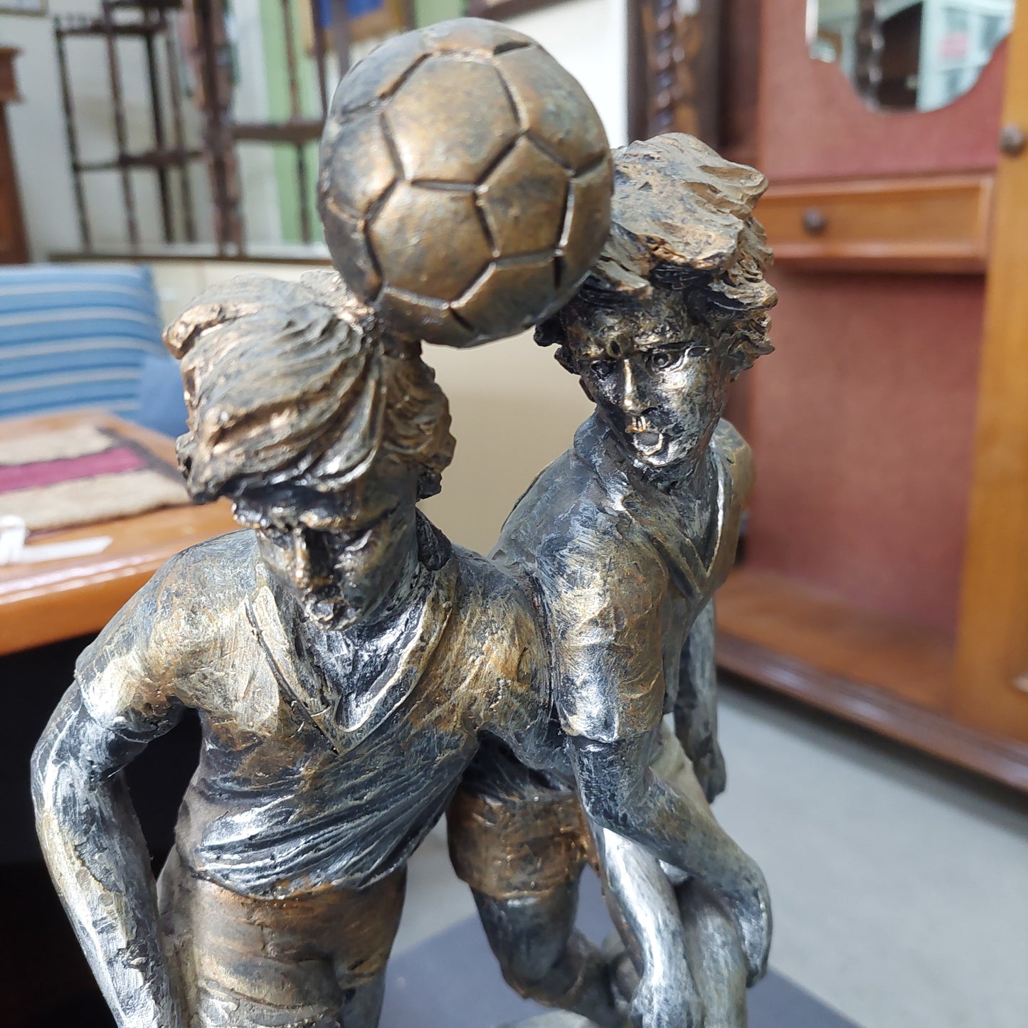 Trofeo Coppia Calciatori Base Legno H45