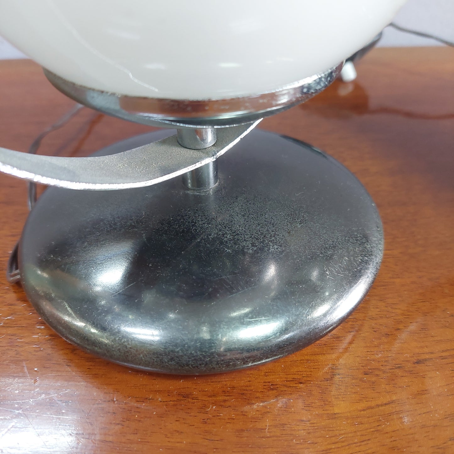 Coppia Abat Jour Cromata/sfera Vetro Opalino Space Age 1/l