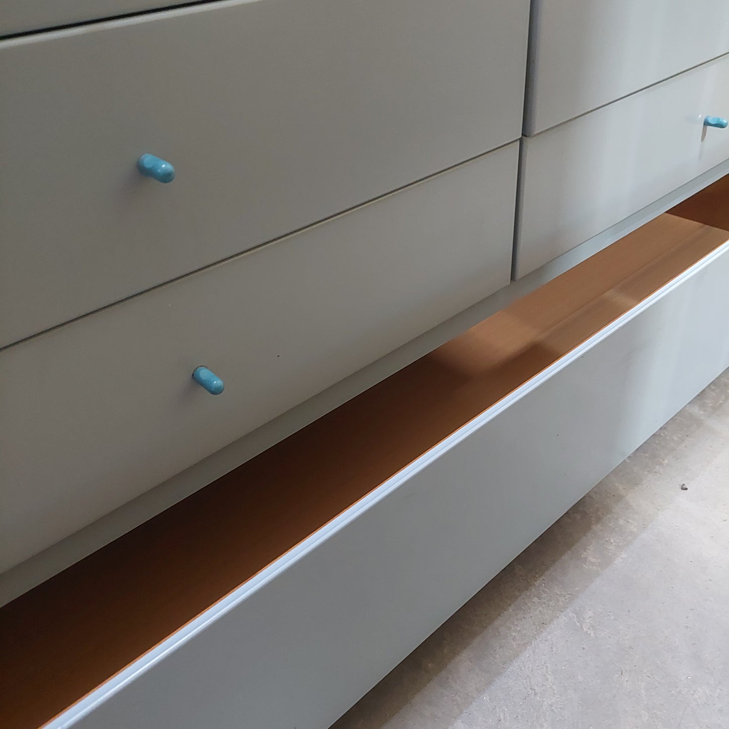 Cassettiera Azzurra 7/c Cm126x48x70h