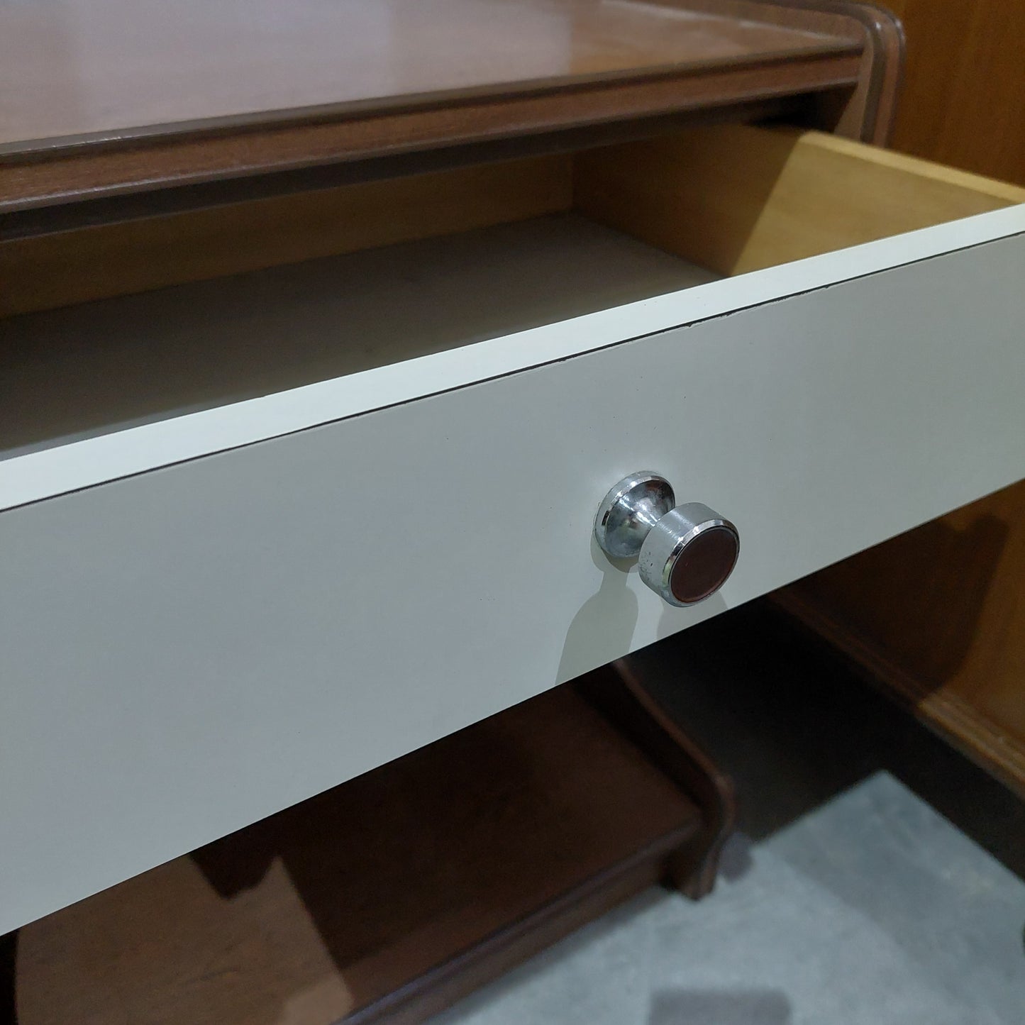 Comodino Formica Bicolore 1/cassetto