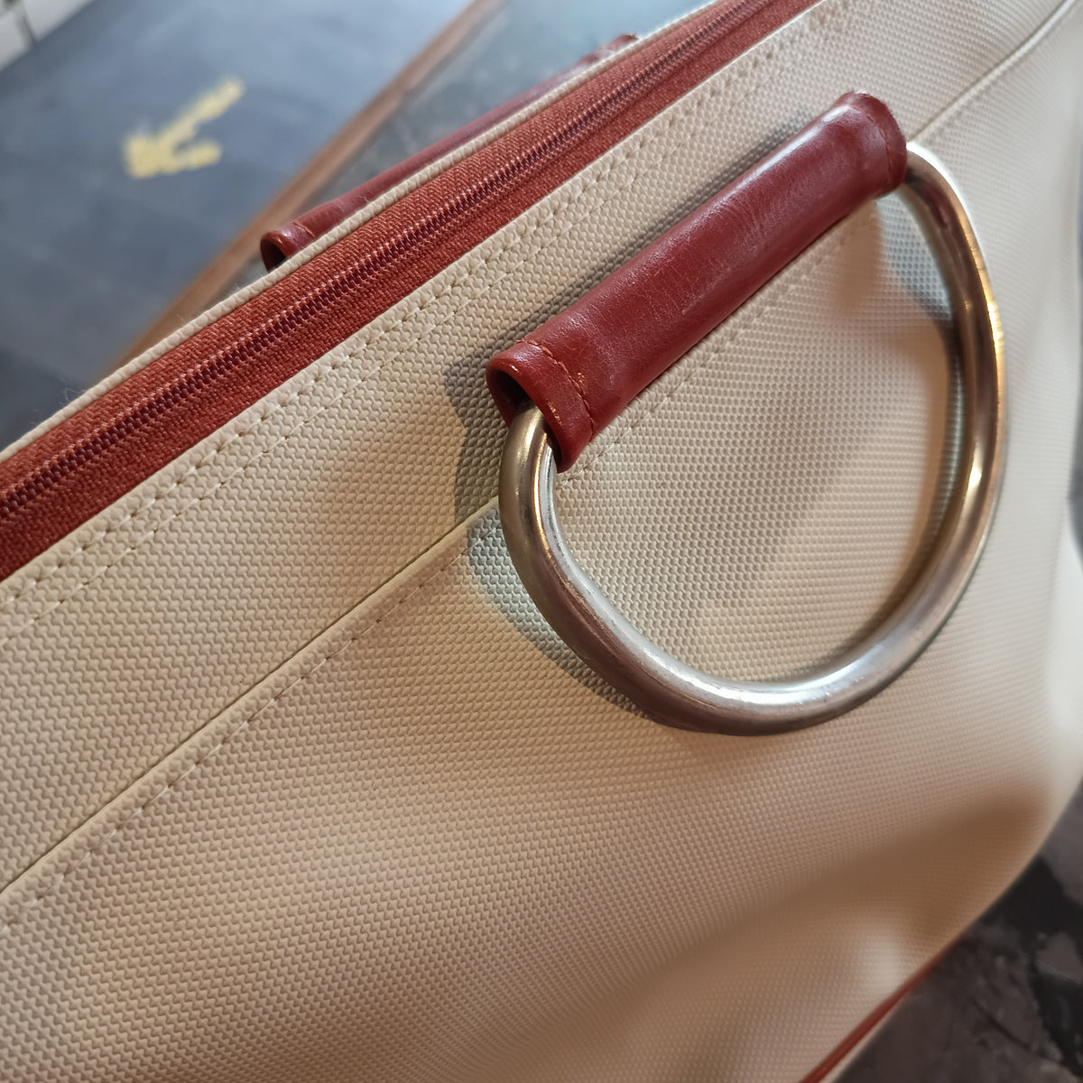 Borsa Panna/marrone Manici Metallo