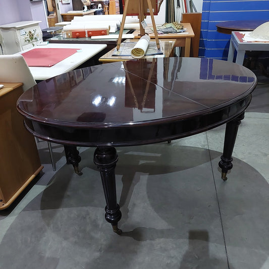 Tavolo In Mogano Ovale Cm150x110x80h