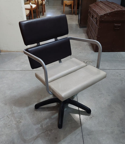 Poltroncina* Girevole Testa Di Moro/ghiaccio