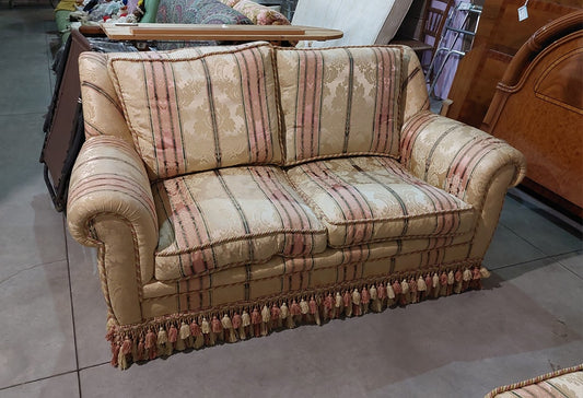 Divano 2/posti Damascato Con Frange Cm150x90x85h