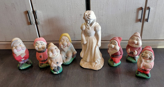 Set/statuette Biancaneve H44 E I Sette Nani H24 In Cemento
