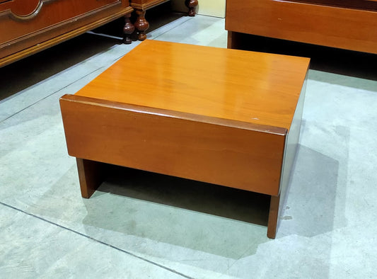 Comodino Legno 1/c Cm50x49x30h