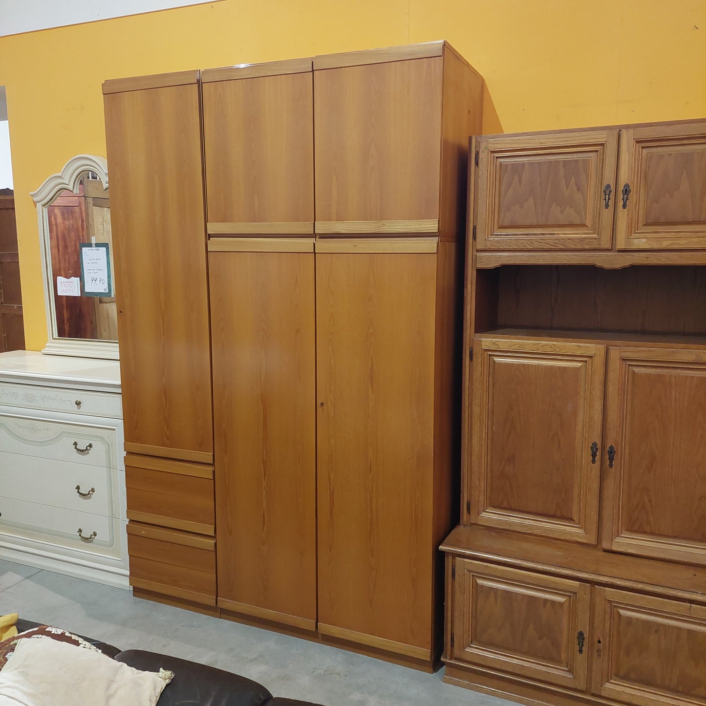 Armadio Frassino 5/a 2/c Cm150x60x237