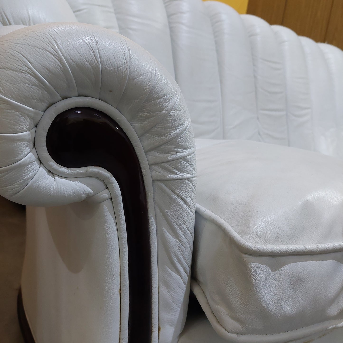 Divano Bianco A Conchiglia Cm222x90x90