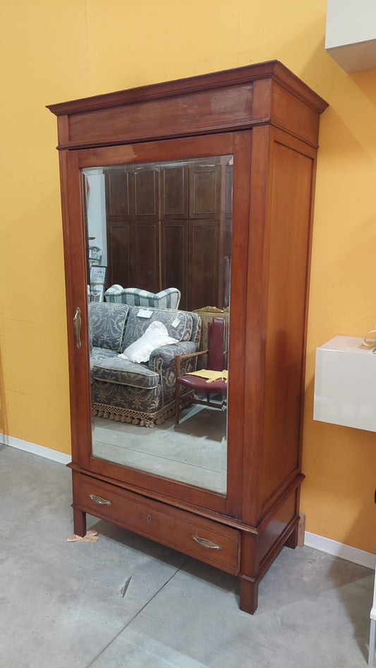 Armadio Legno Stile Liberty