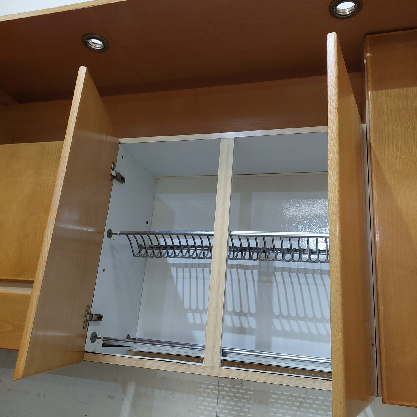 Cucina Angolare Legno Con Top In Granito
