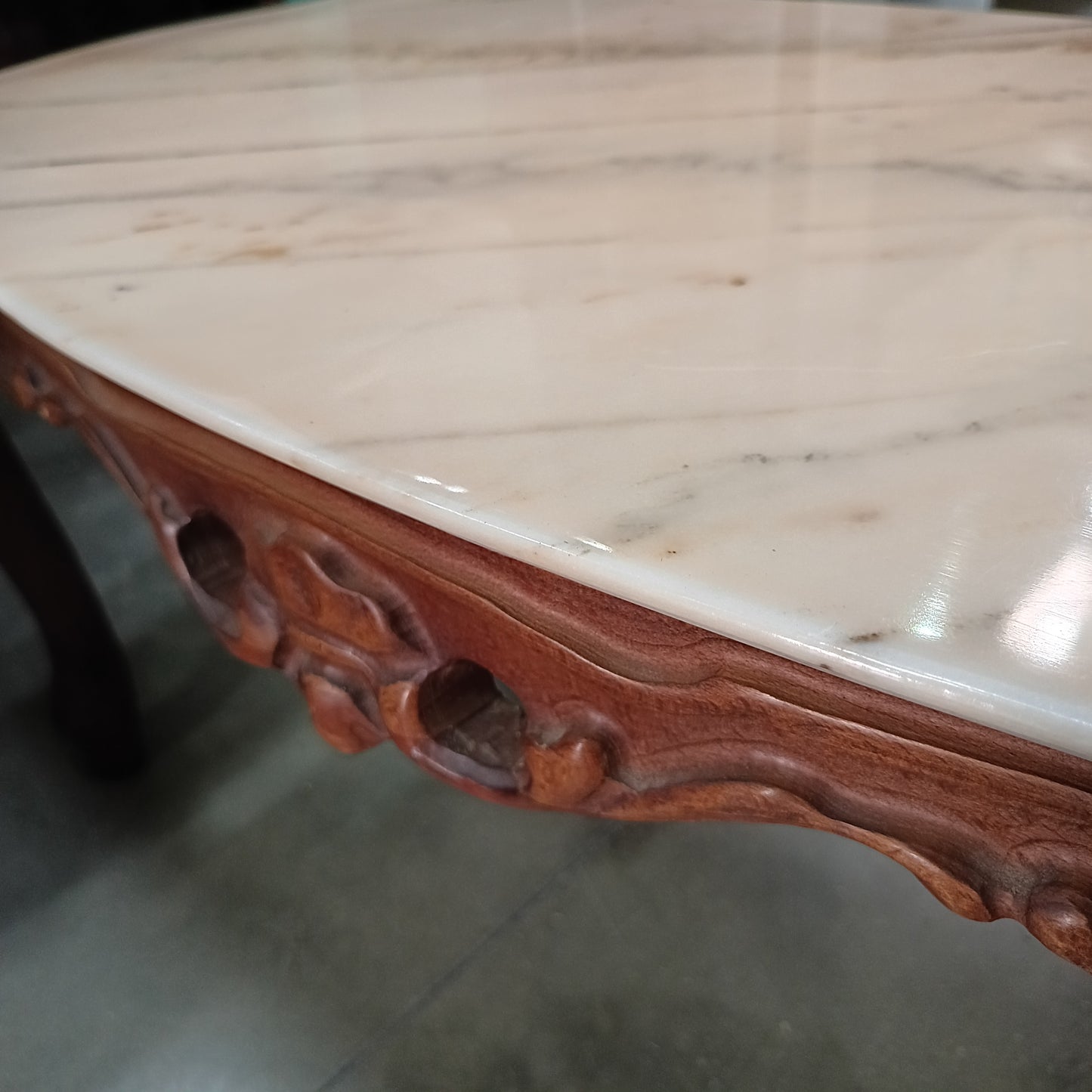 Tavolino Basso Da Salotto Legno/marmo Rosa Cm90x52x44