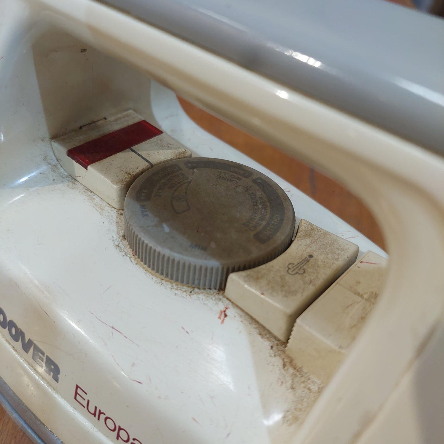 Ferro Da Stiro Hoover "europa 4000"