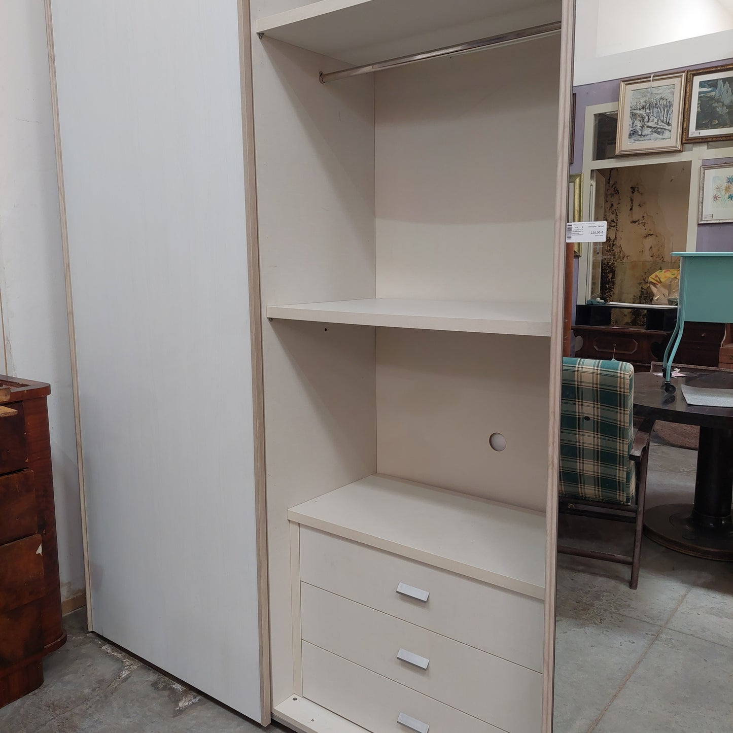 Armadio* 3/a Scorrevoli C/specchio Cm276x60x254