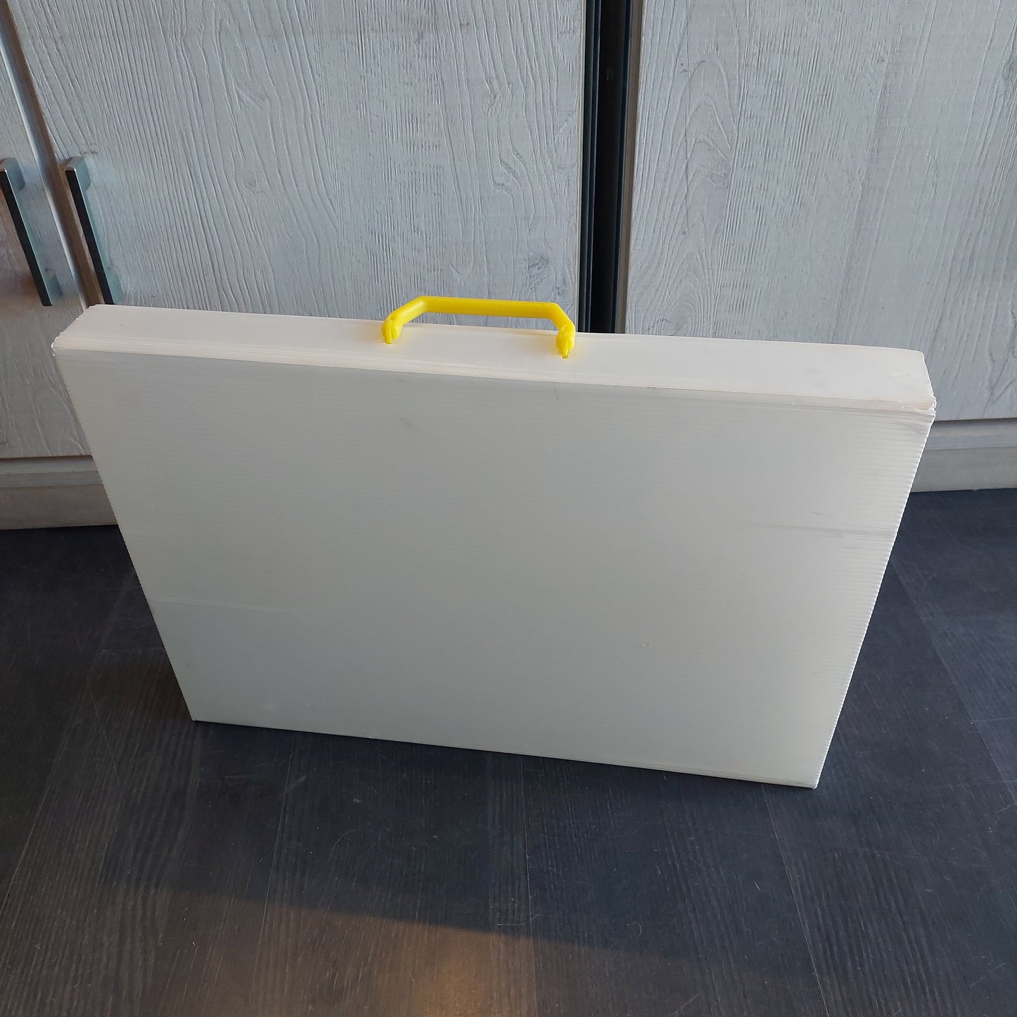 Cartellina Porta Album In Polionda 52x7x37h