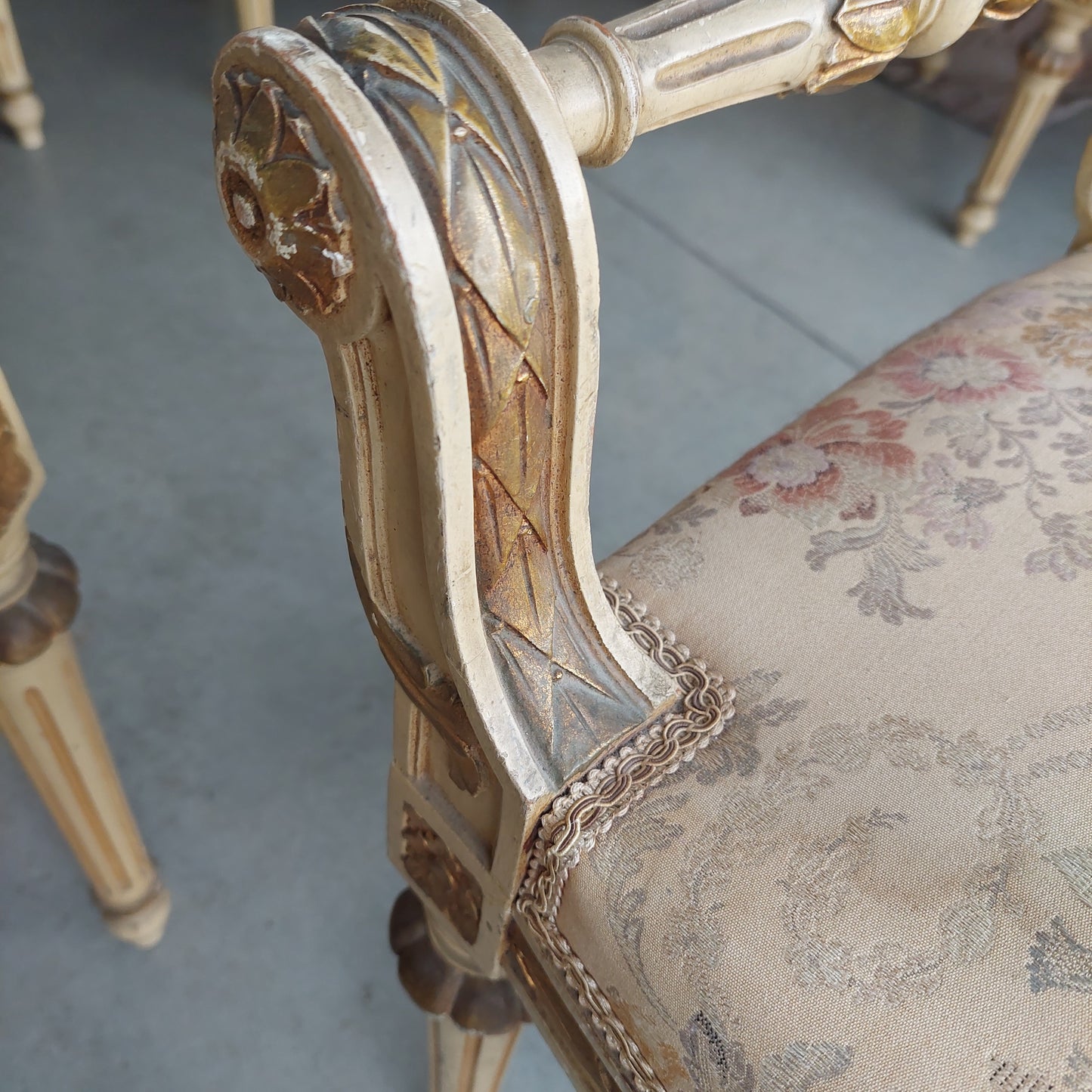 Pouf Legno/imb.  St. Luigi Xvi