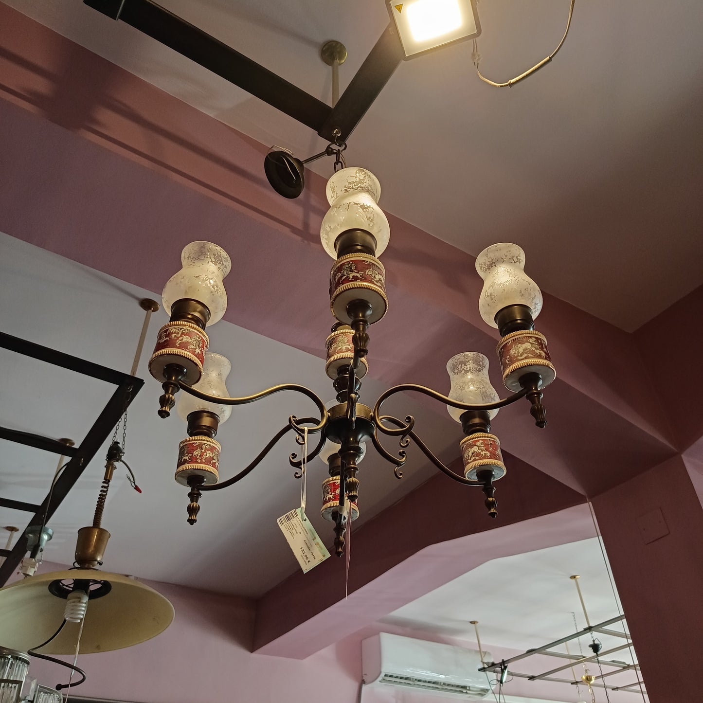 Lampadario Ottone Porcellana Coppe Vetro 6 Luci Anni 50