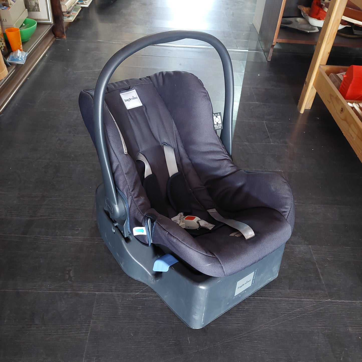 Ovetto Inglesina Compreso Di Base Auto