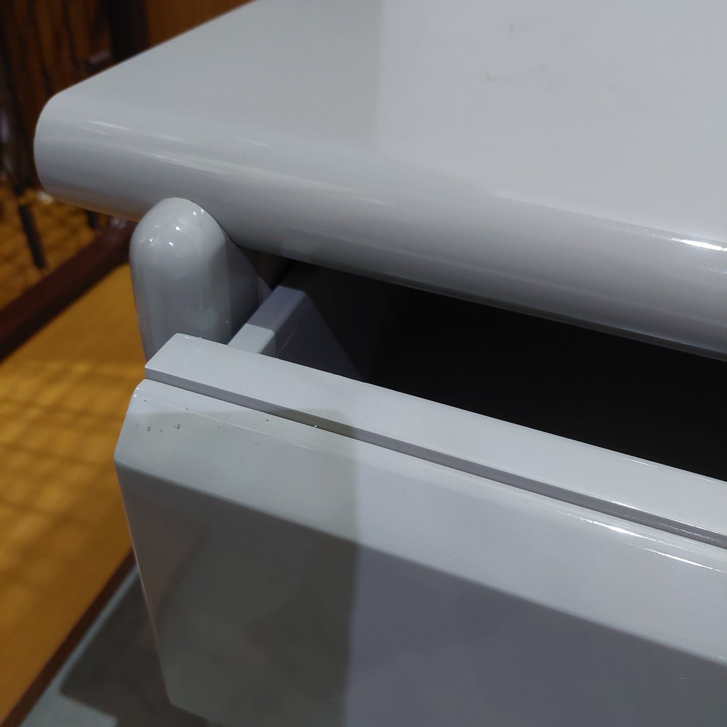 Comodino Laccato Grigio 2/c Cm66x42x48h