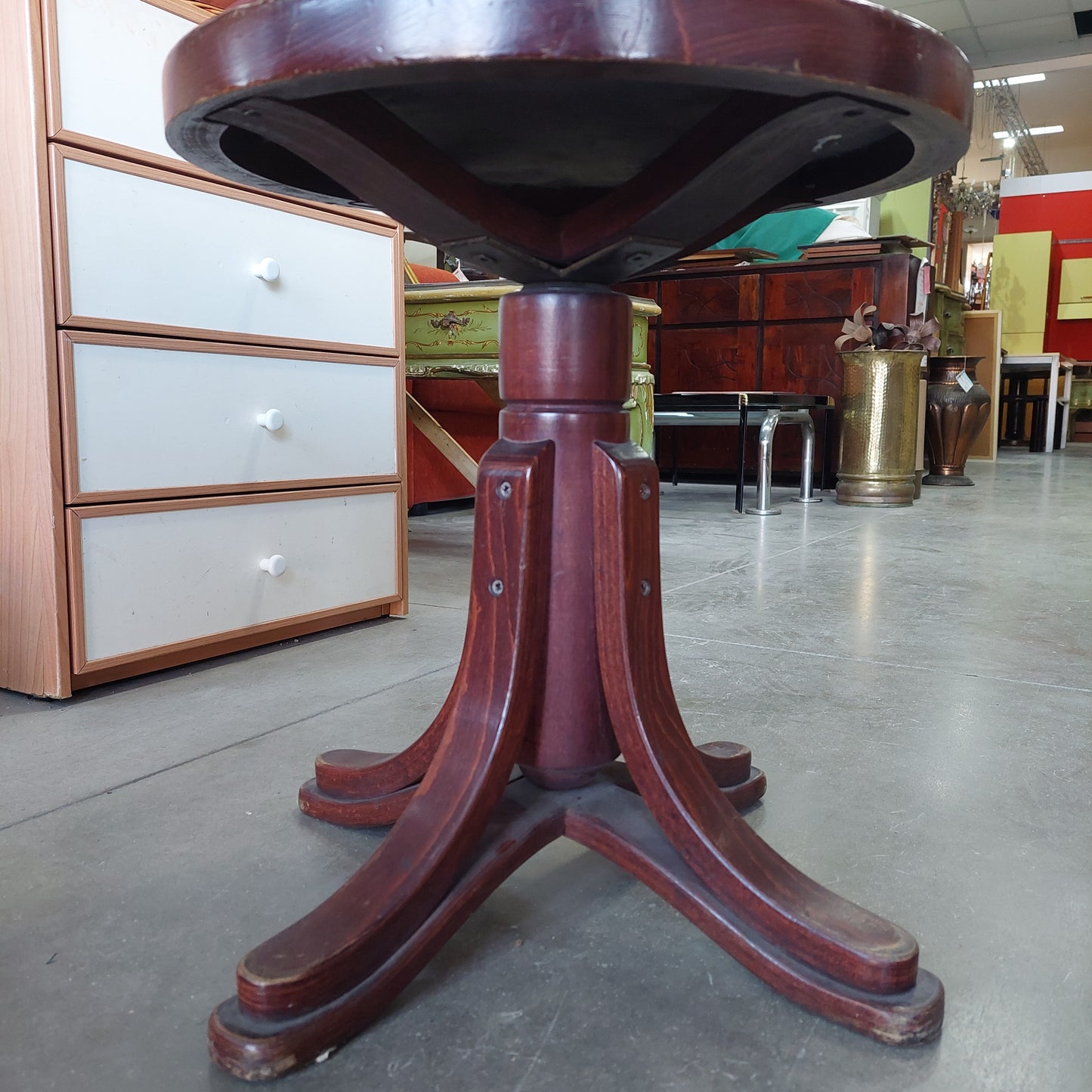 Sgabello Thonet Legno/pelle Crisafulli