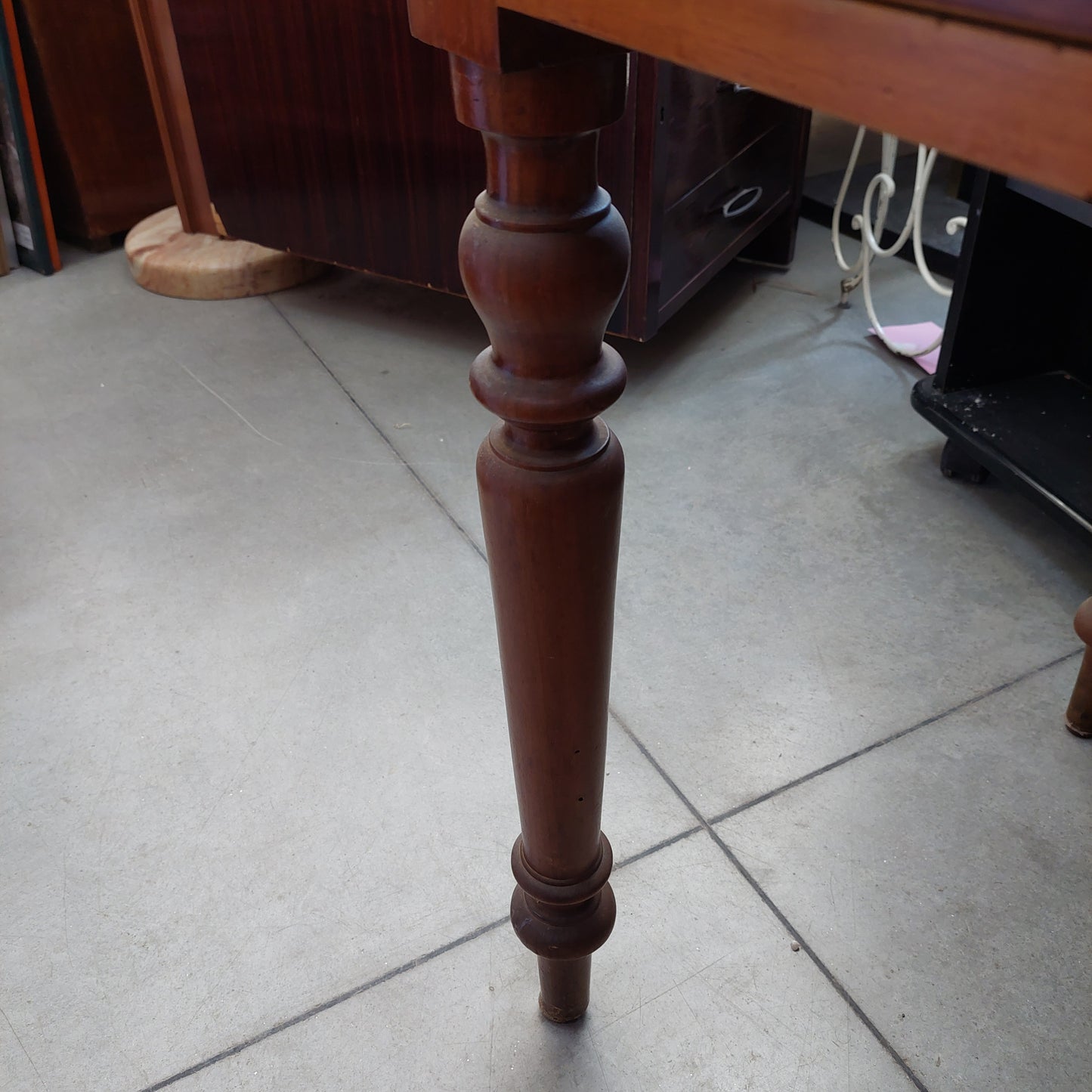 Scrivania Legno C/ripiano Vetro 2/c Cm114,5x65x80