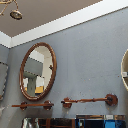 Set Specchio Bagno Ovale Con Mensola E Portasciugamani Legno