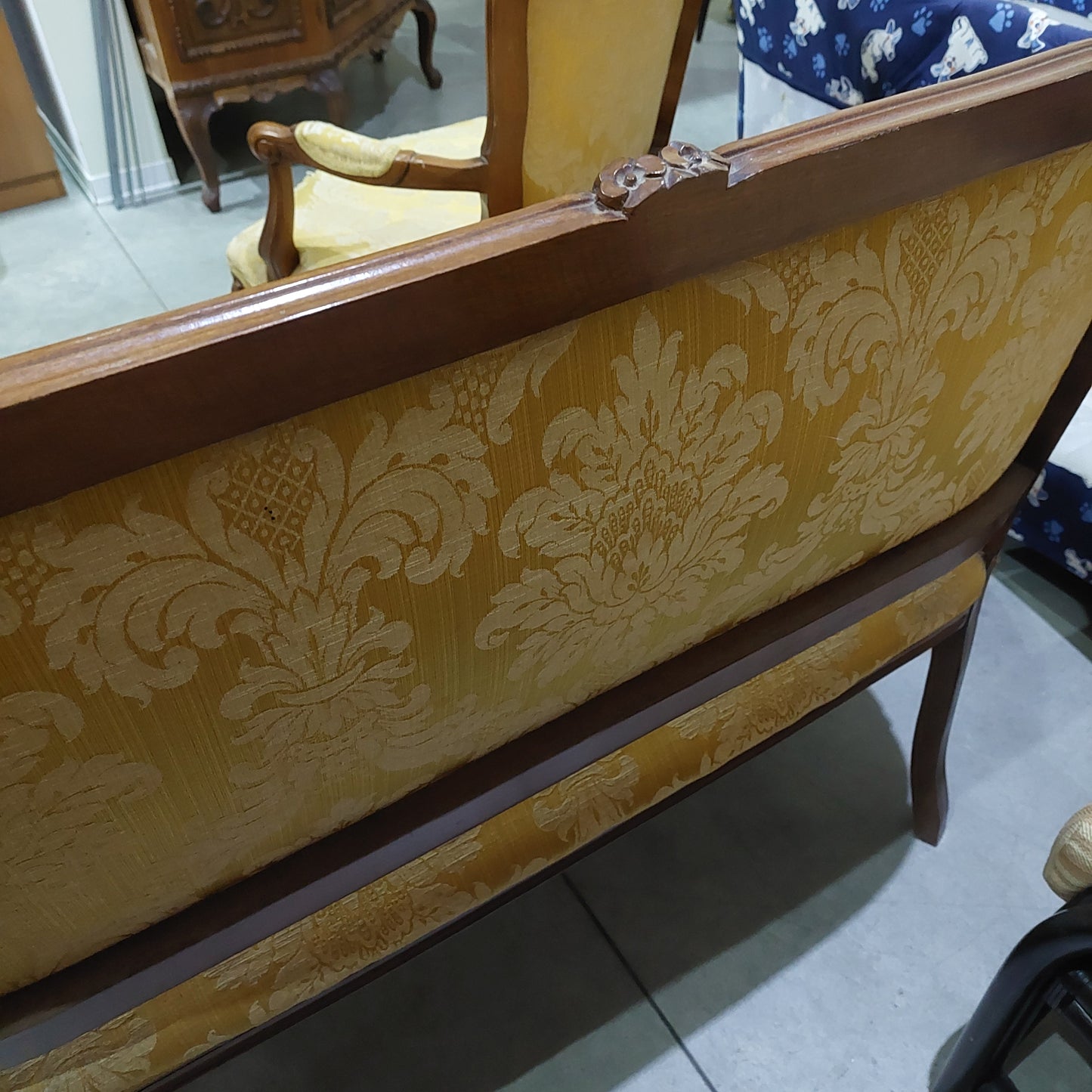 Set* Divanetto + Coppia Poltroncine Legno Imb. Oro