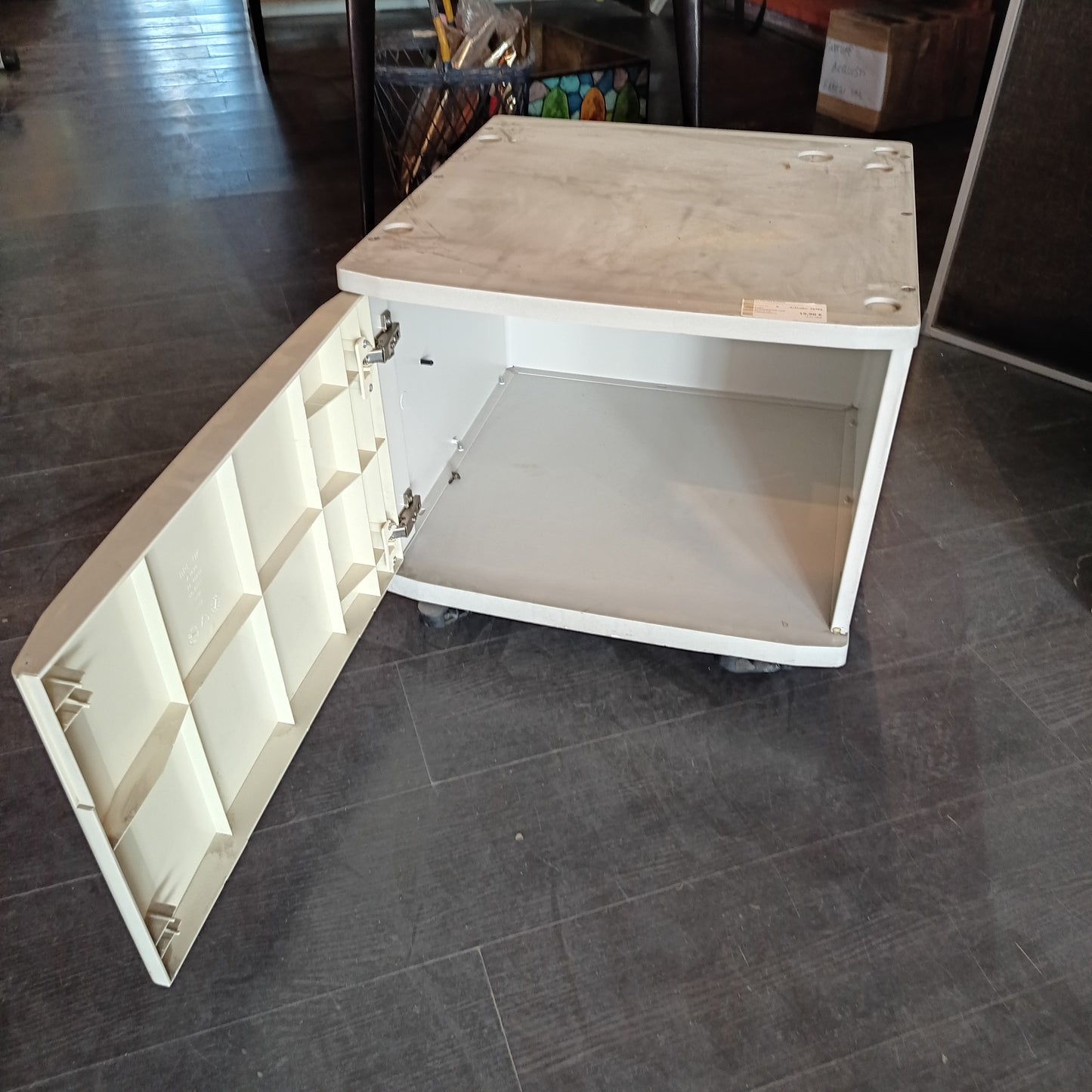 Cubo Contenitore Con Ruote 1/s Cm54x54x47h