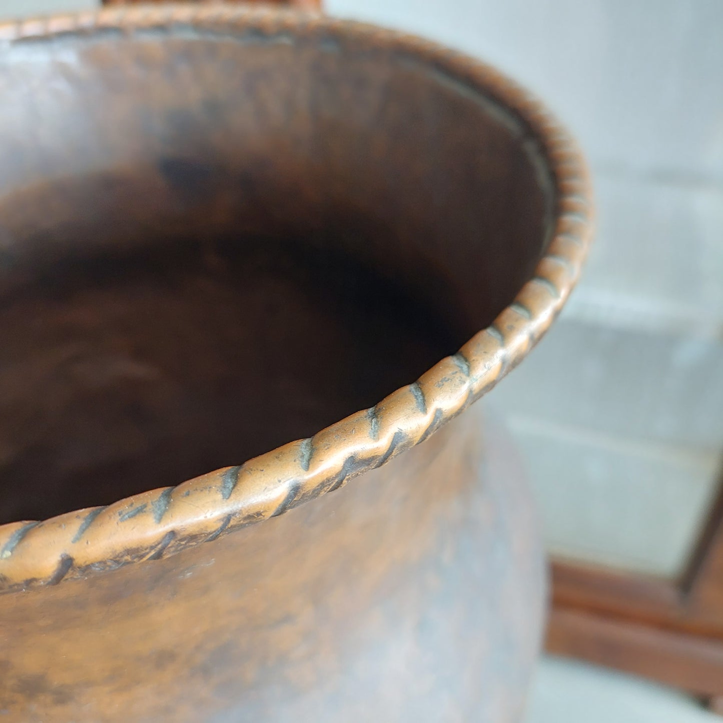 Portaombrelli Anfora In Rame Martellato D24 65h