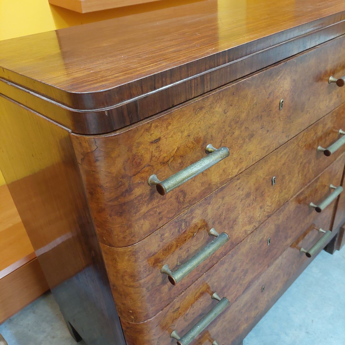 Casettone Stile Decò 4/c 1/s Cm129x50x98h