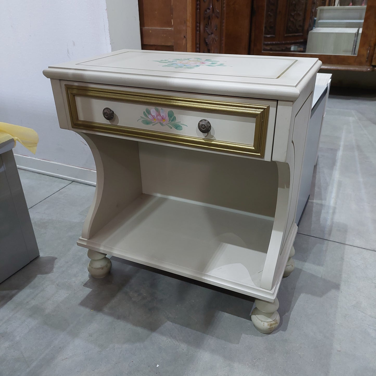 Comodino Legno Stile Veneziano 1 Cassetto Cm55x32x62h