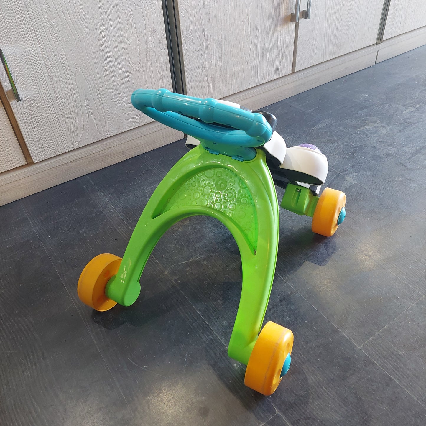 Zebra Primi Passi Fisher Price 6+
