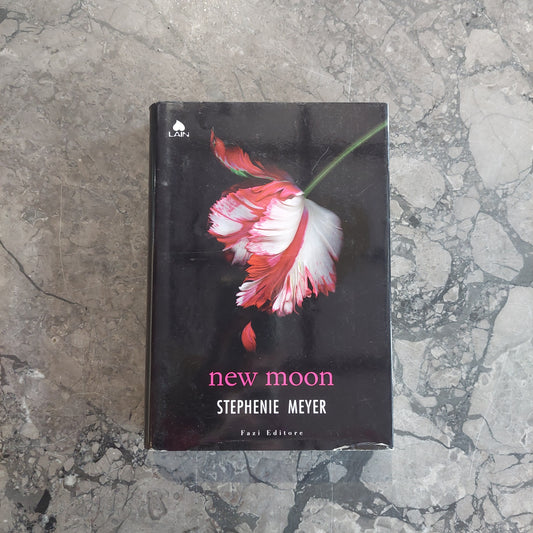 L/new Moon - Stephenie Meyer