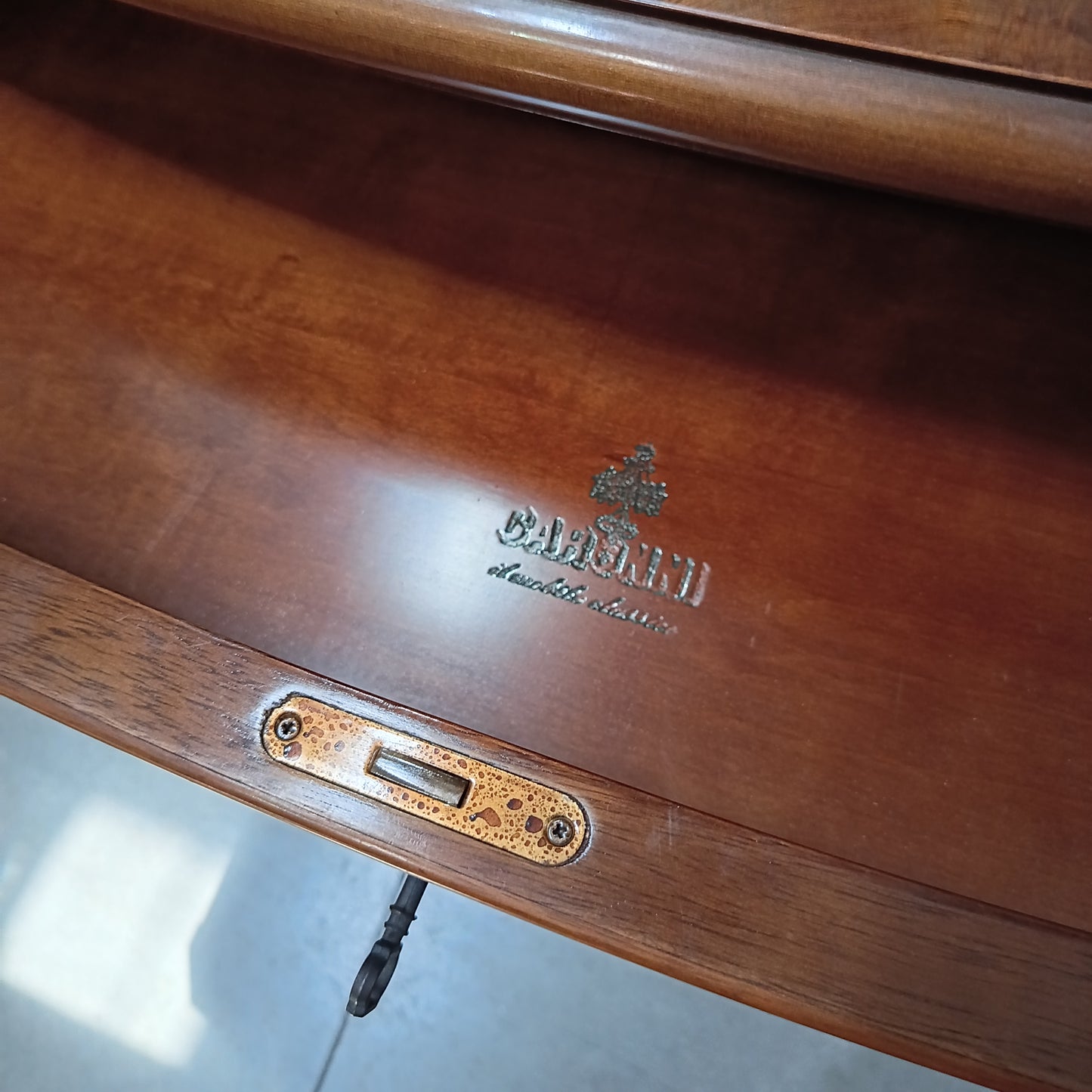Vetrina Noce 8/a 3/c Cm227x59x233h