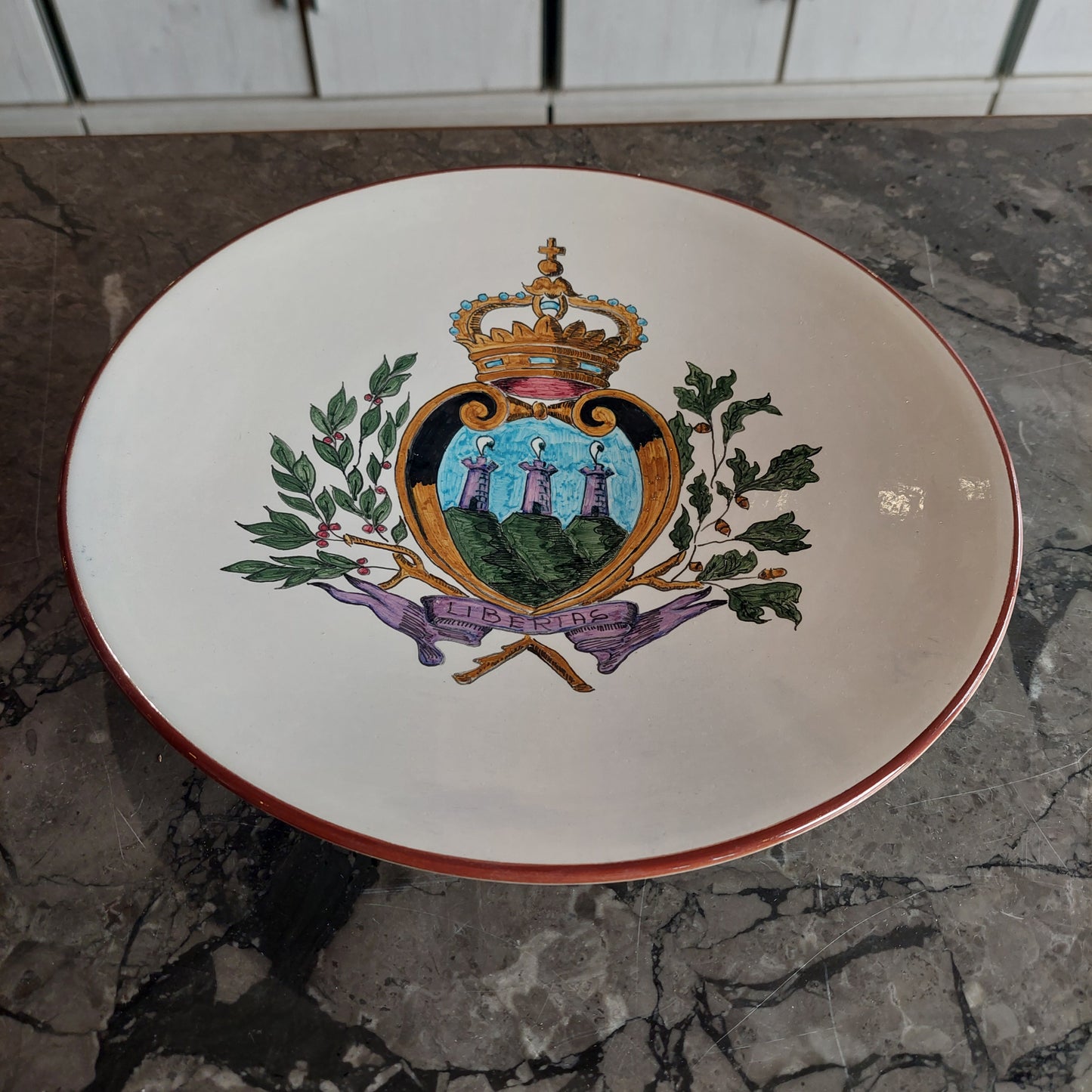 Piatto Da Parete Ceramica Petrini Rsm Libertas D28
