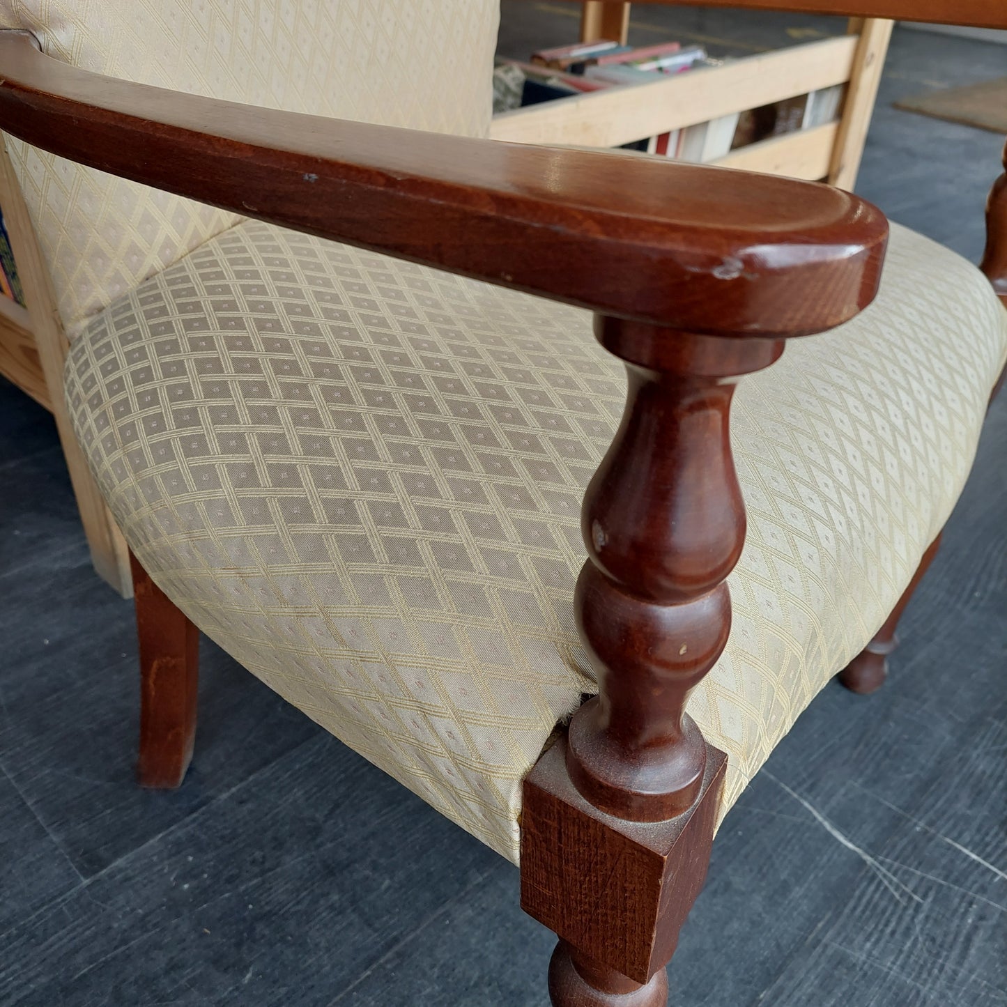 Poltroncina Legno / Imbottita Avorio *