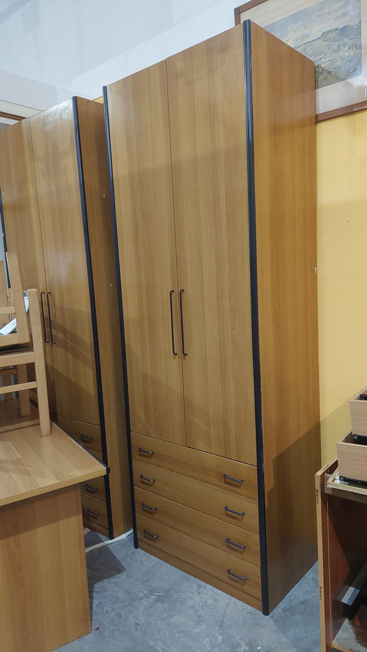 Armadio 2 Ante 4 Cassetti Cm91x60x256h