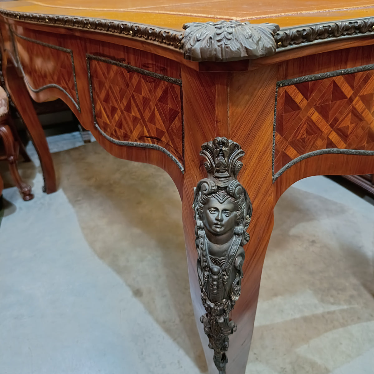 Scrivania Legno/fregi Piano* Pelle St. Luigi Xv Cm145x75x80