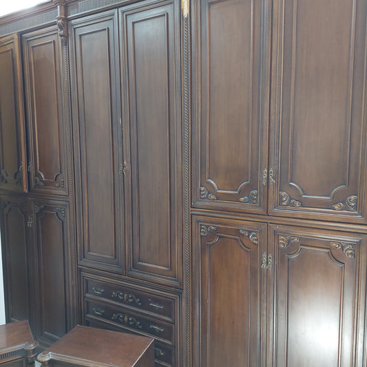 Armadio * 10/ante 4/cassetti Cm307x70x275h
