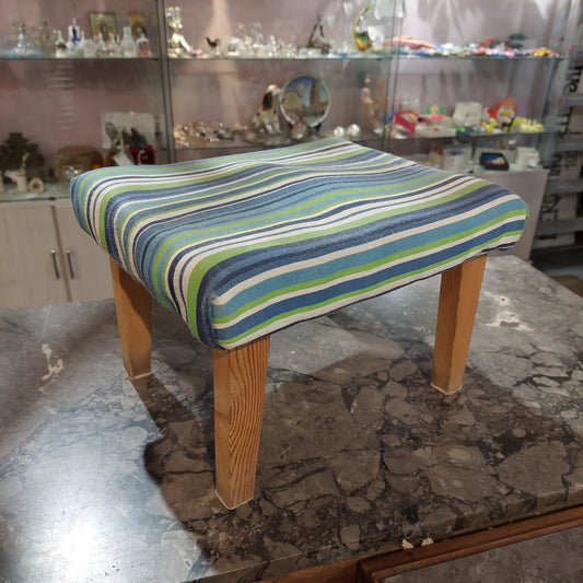 Sgabellino Pouf Legno/tessuto Cm31x26x21h