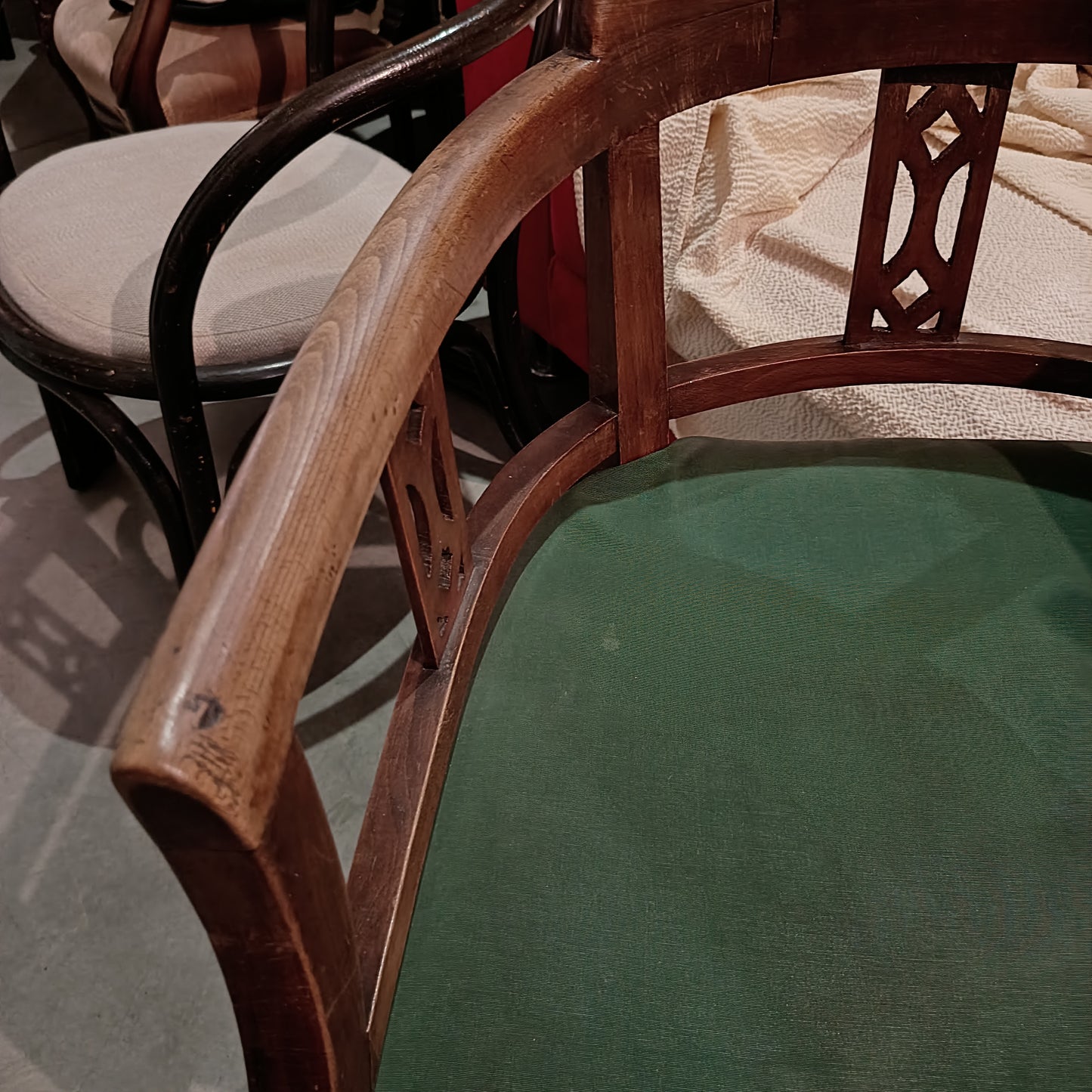 Poltroncina* Antica A Pozzetto Seduta Verde