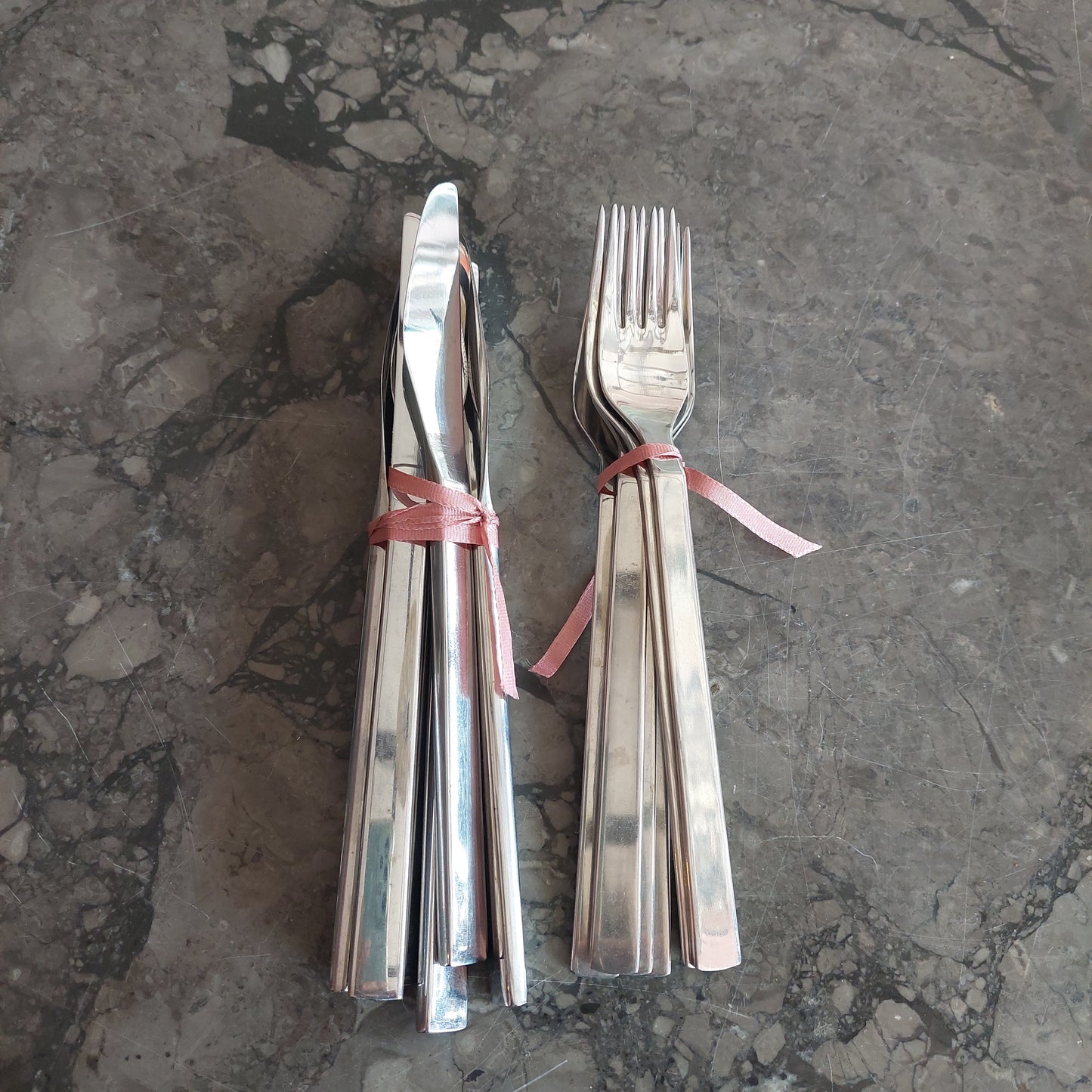 Set/12 Posate (forchette E Coltelli) Pinti