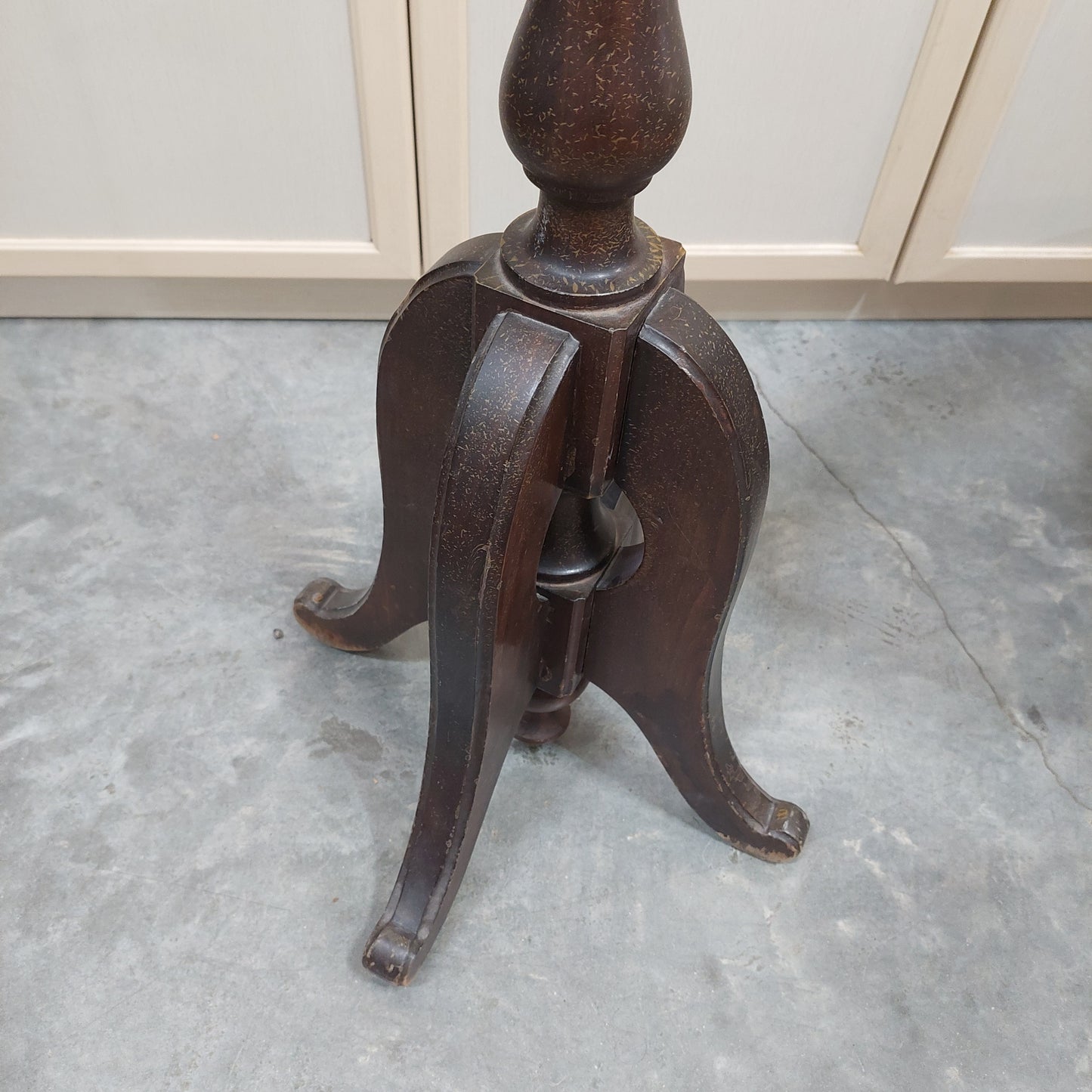 Piantana Legno Scuro Torchon